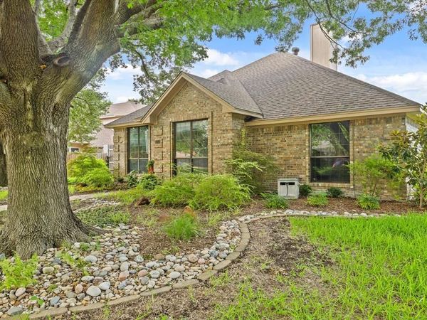 1514 Pickwick Lane, Denton, TX 76209