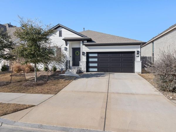 607 Mangold DR, Hutto, TX 78634