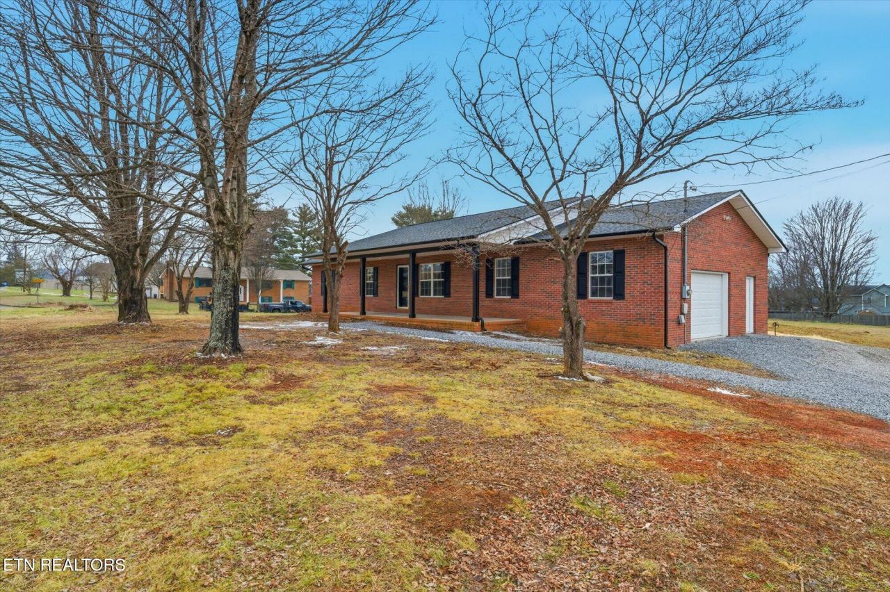 7547 Oaken Drive, Knoxville, TN 37938 Main Photo