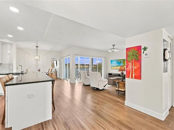 2671 Citrus Lake DR, Unit E-201, NAPLES, FL 34109