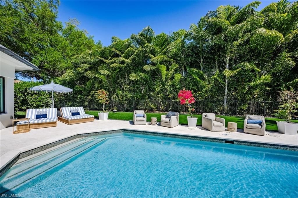 681 Katemore Ln, Naples, FL 34108 Photo
