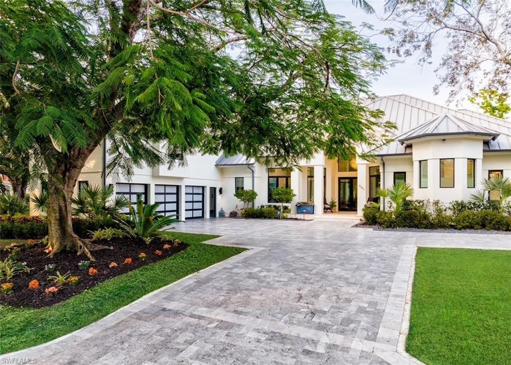 681 Katemore Ln, Naples, FL 34108 Photo