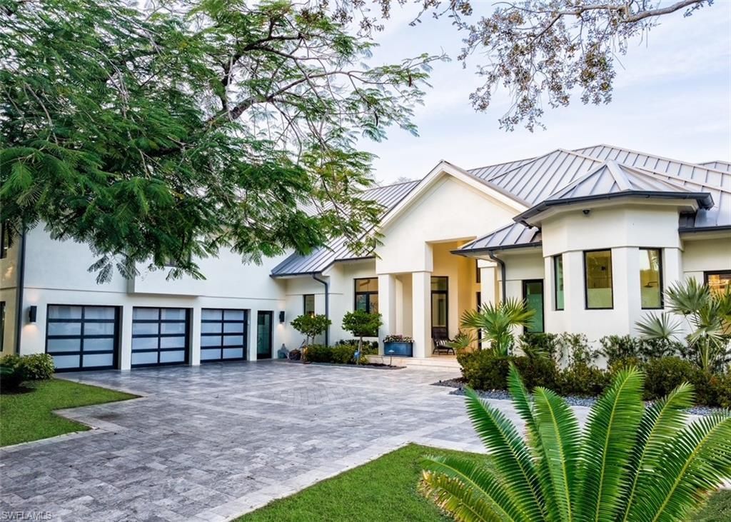 681 Katemore Ln, Naples, FL 34108 Photo