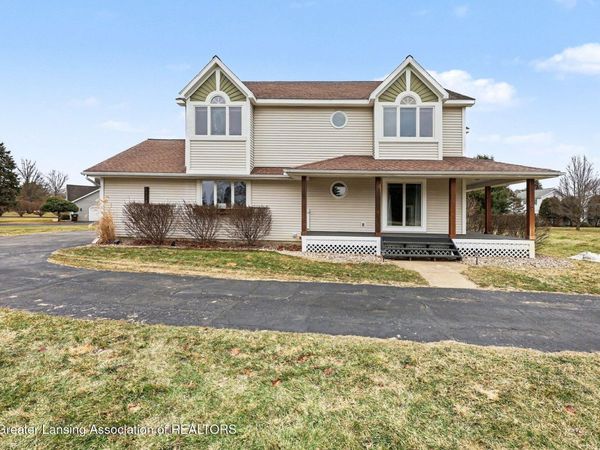 6124 Silkworth Boulevard, Jackson, MI 49201