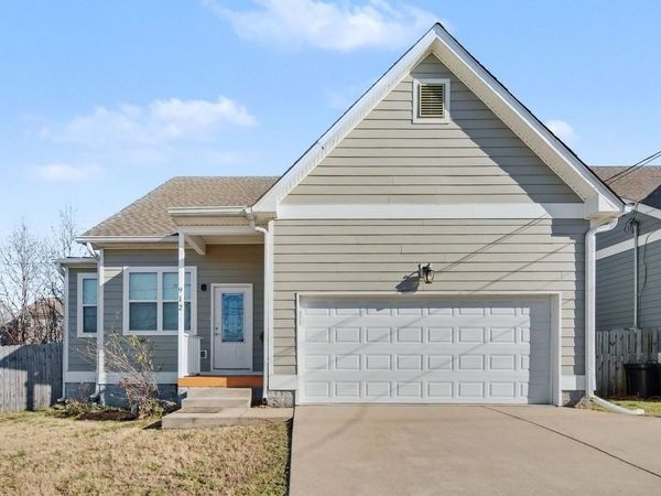 912 Pierce Rd, Madison, TN 37115