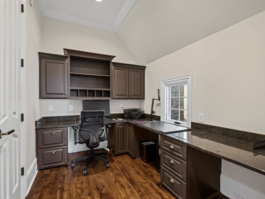 Property Image 36
