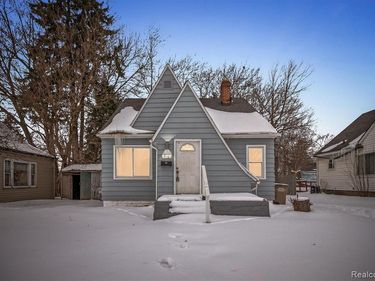 911 N Perry Street, Pontiac, MI 48340