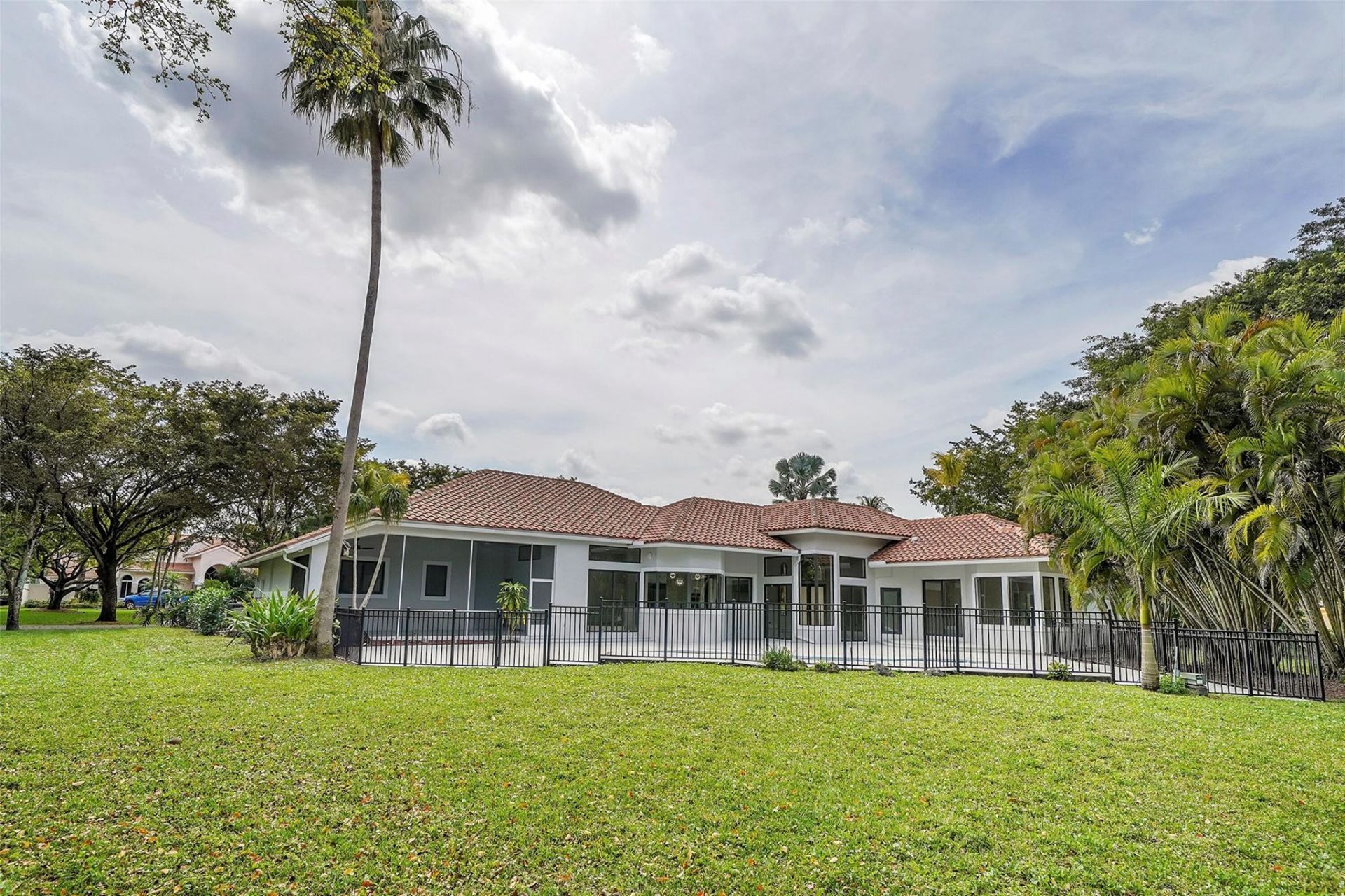 7685 NW 47th Dr, Coral Springs, FL 33067 Photo