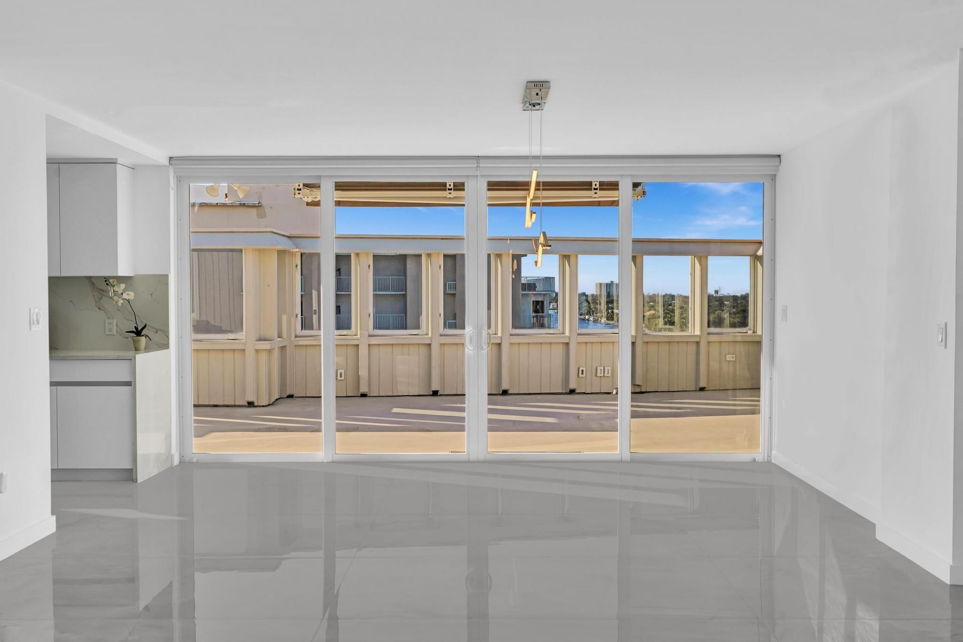 201 N Riverside Drive, Unit 802, Pompano Beach, FL 33062 Photo