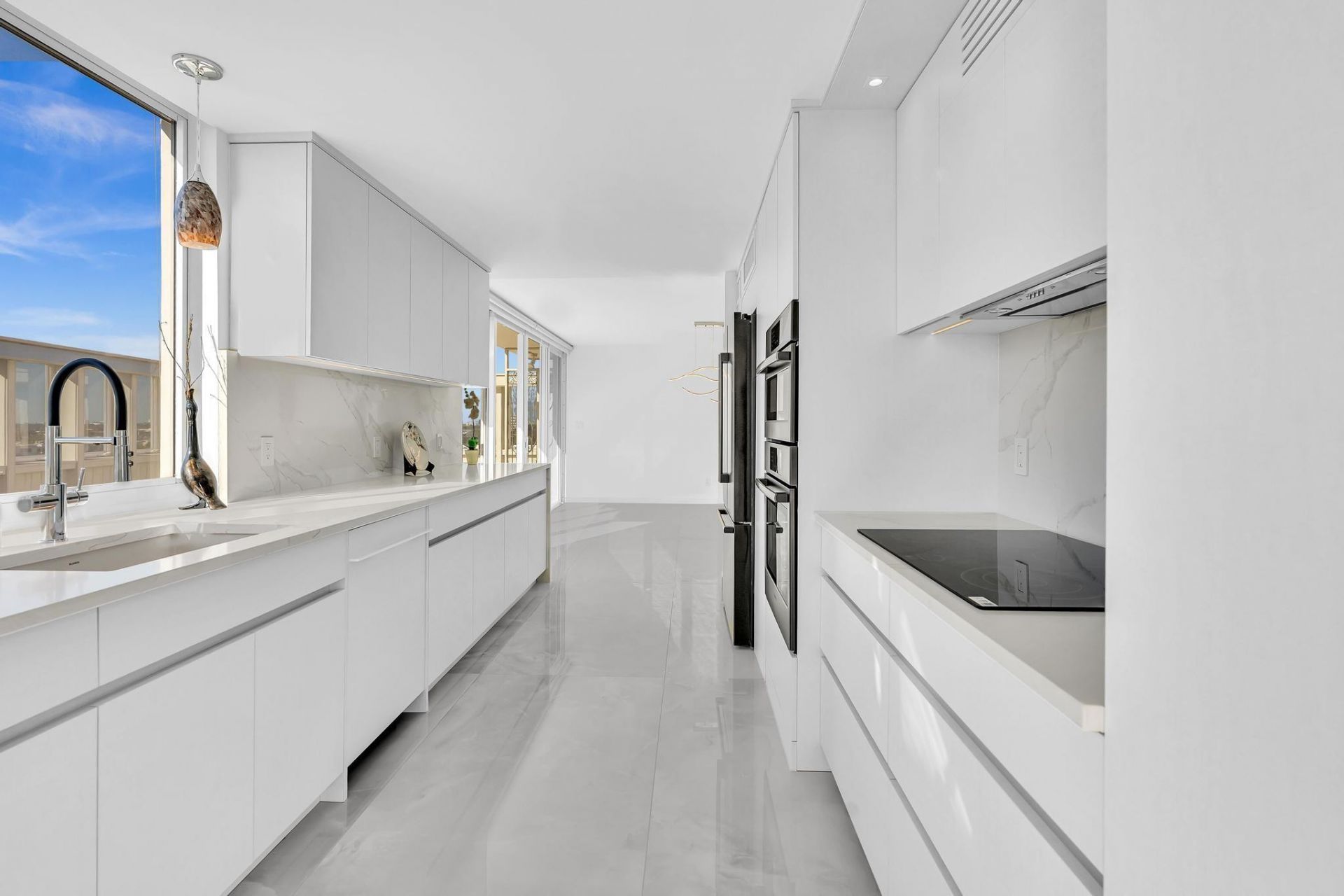 201 N Riverside Drive, Unit 802, Pompano Beach, FL 33062 Photo