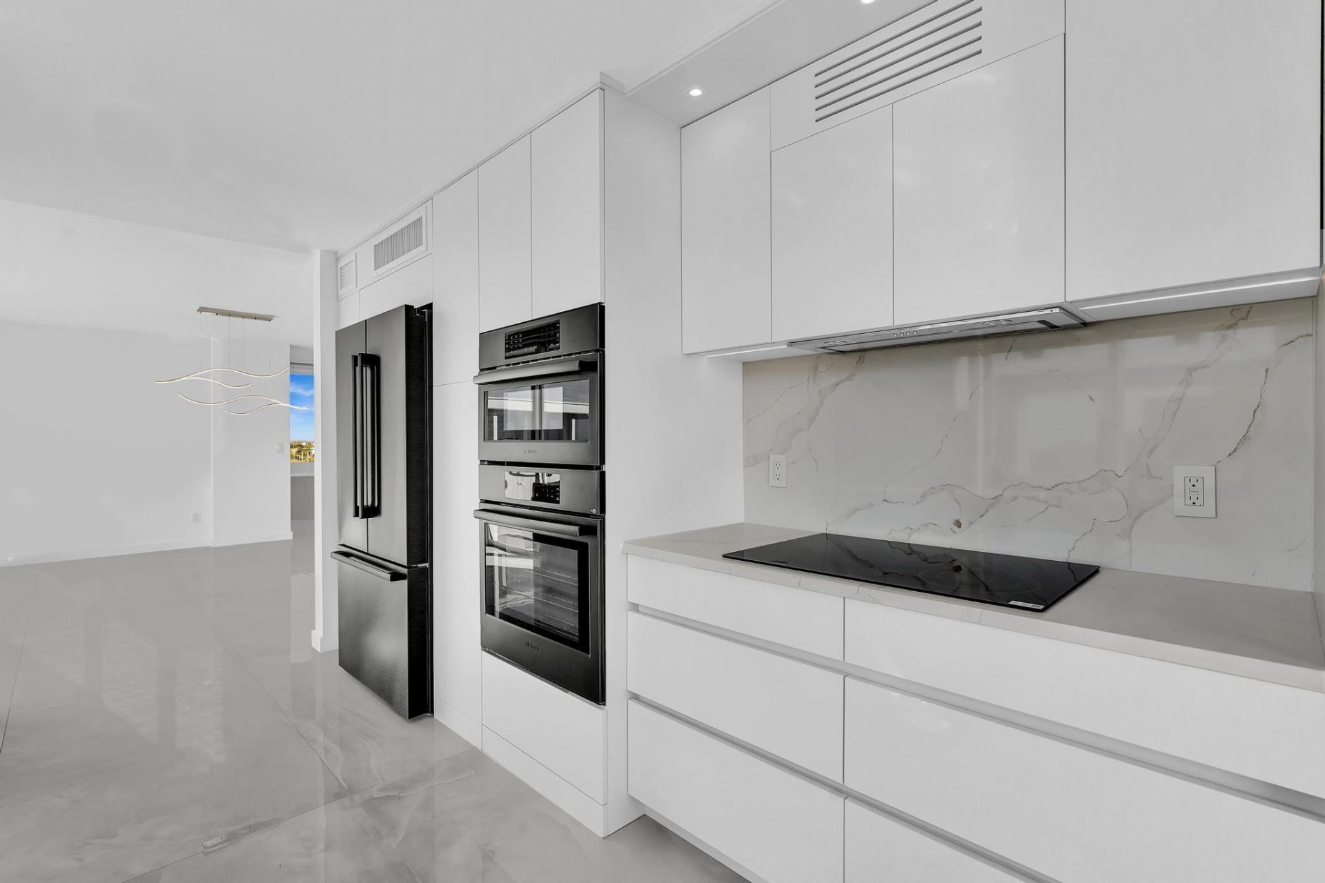 201 N Riverside Drive, Unit 802, Pompano Beach, FL 33062 Photo