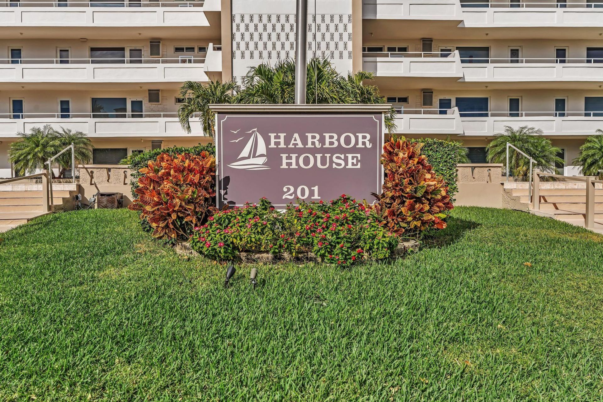201 N Riverside Drive, Unit 802, Pompano Beach, FL 33062 Photo
