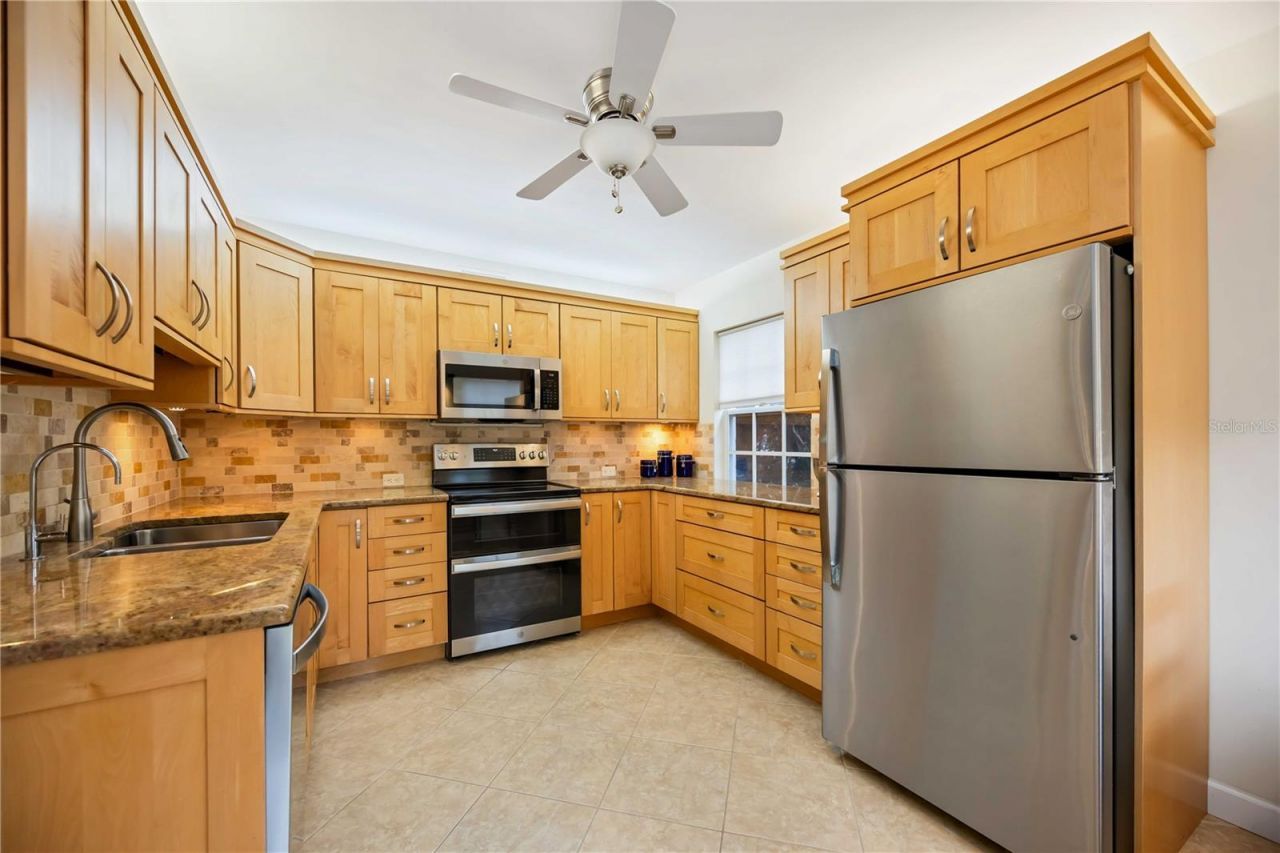 7332 Broughton Street, Sarasota, FL 34243 Photo
