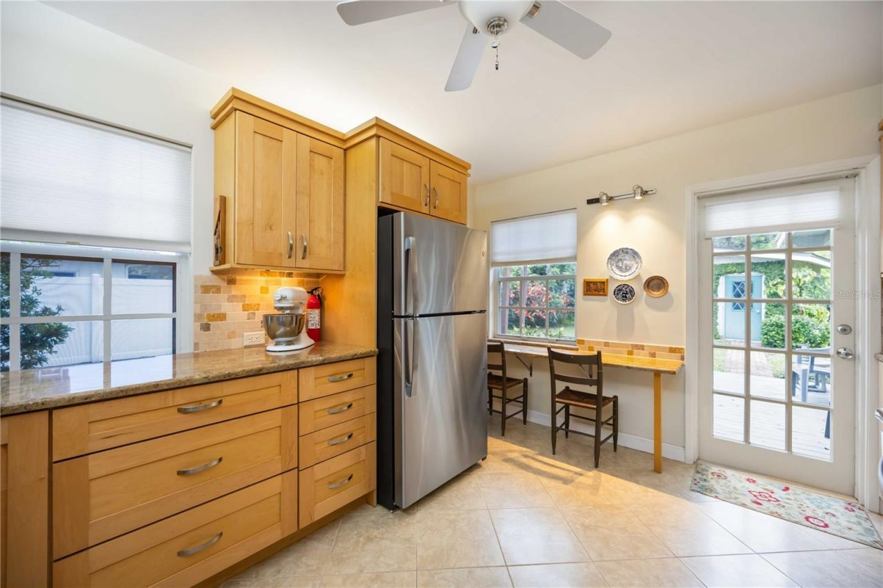 7332 Broughton Street, Sarasota, FL 34243 Photo