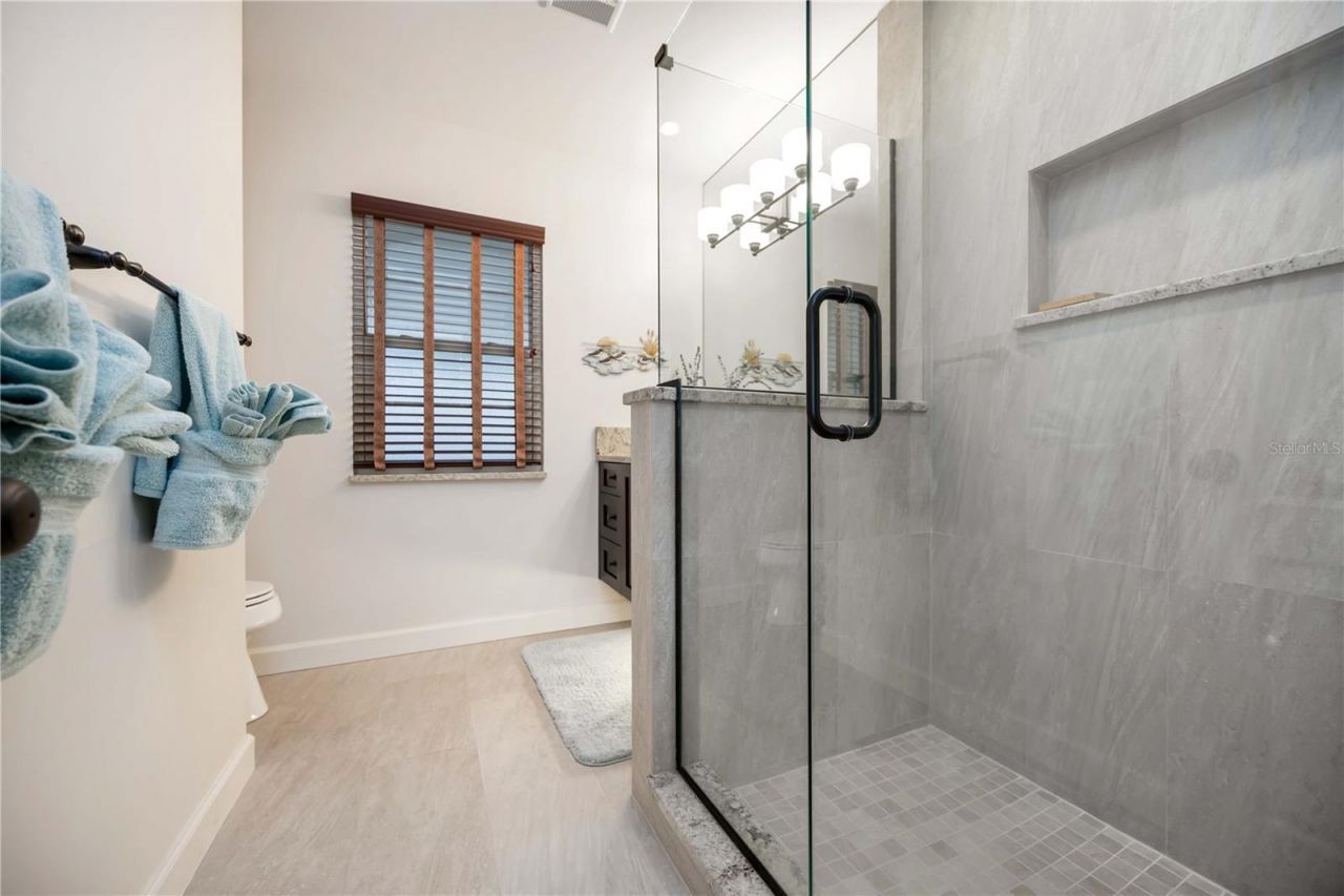 7332 Broughton Street, Sarasota, FL 34243 Photo