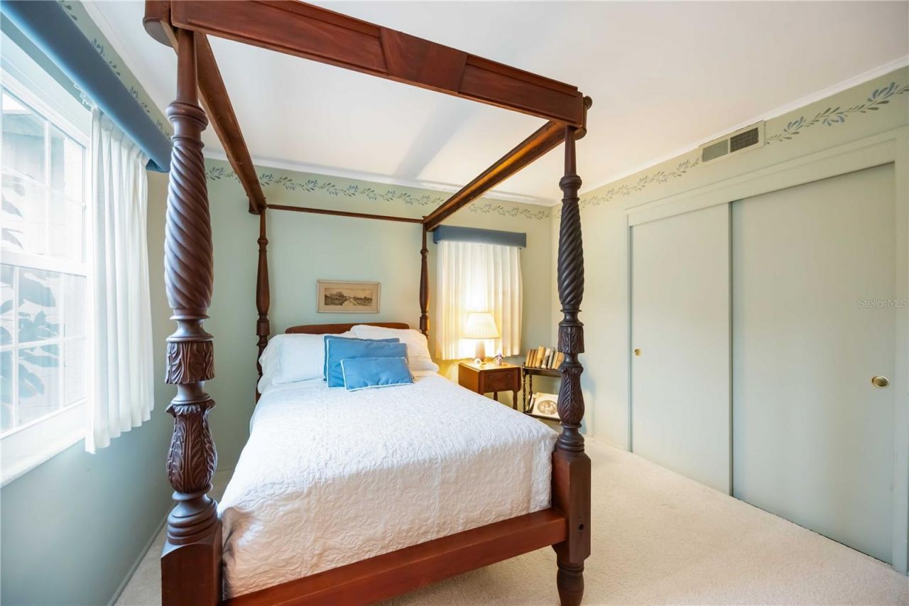 7332 Broughton Street, Sarasota, FL 34243 Photo