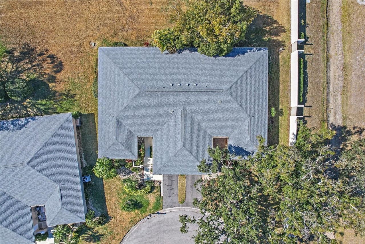 6948 W Country Club Drive N, Unit V-81, Sarasota, FL 34243 Photo