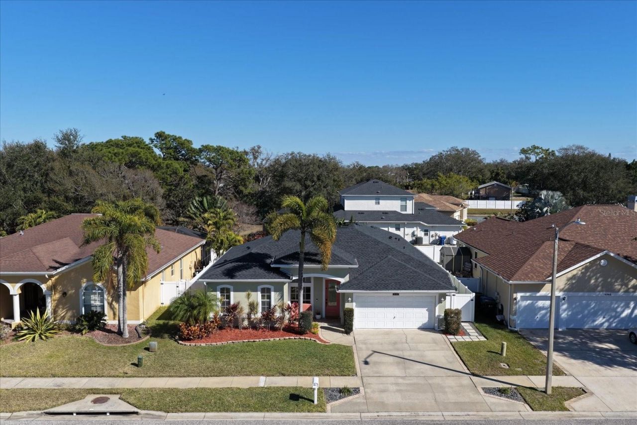 8169 Wild Oaks Circle, Largo, FL 33773 Photo