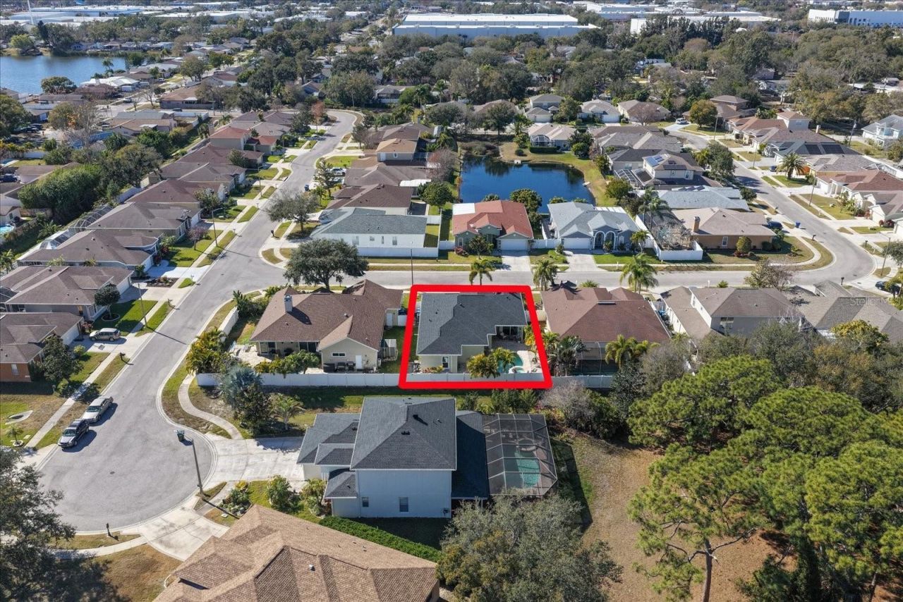 8169 Wild Oaks Circle, Largo, FL 33773 Photo