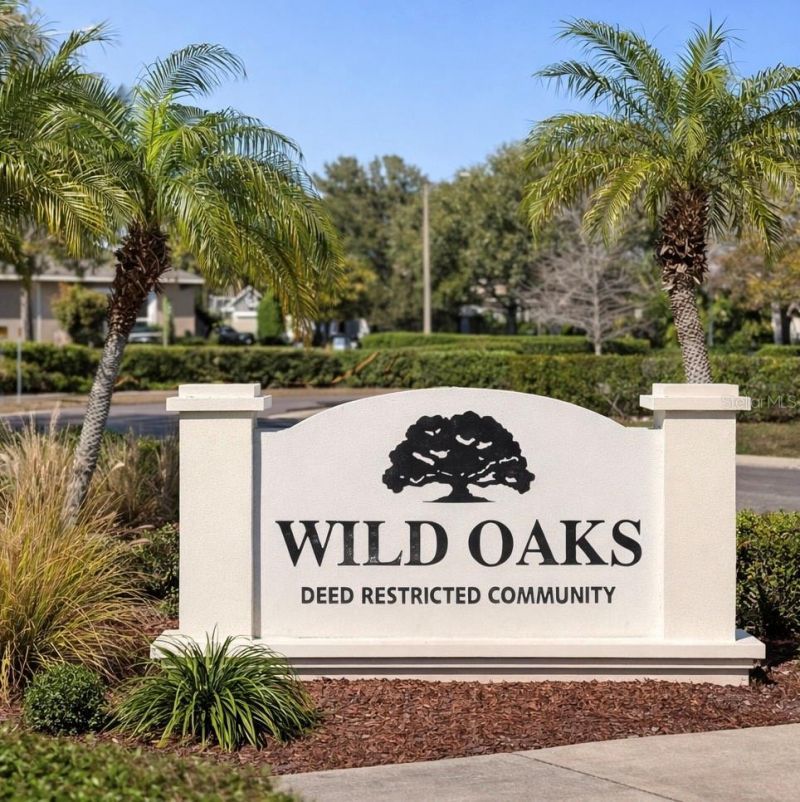 8169 Wild Oaks Circle, Largo, FL 33773 Photo