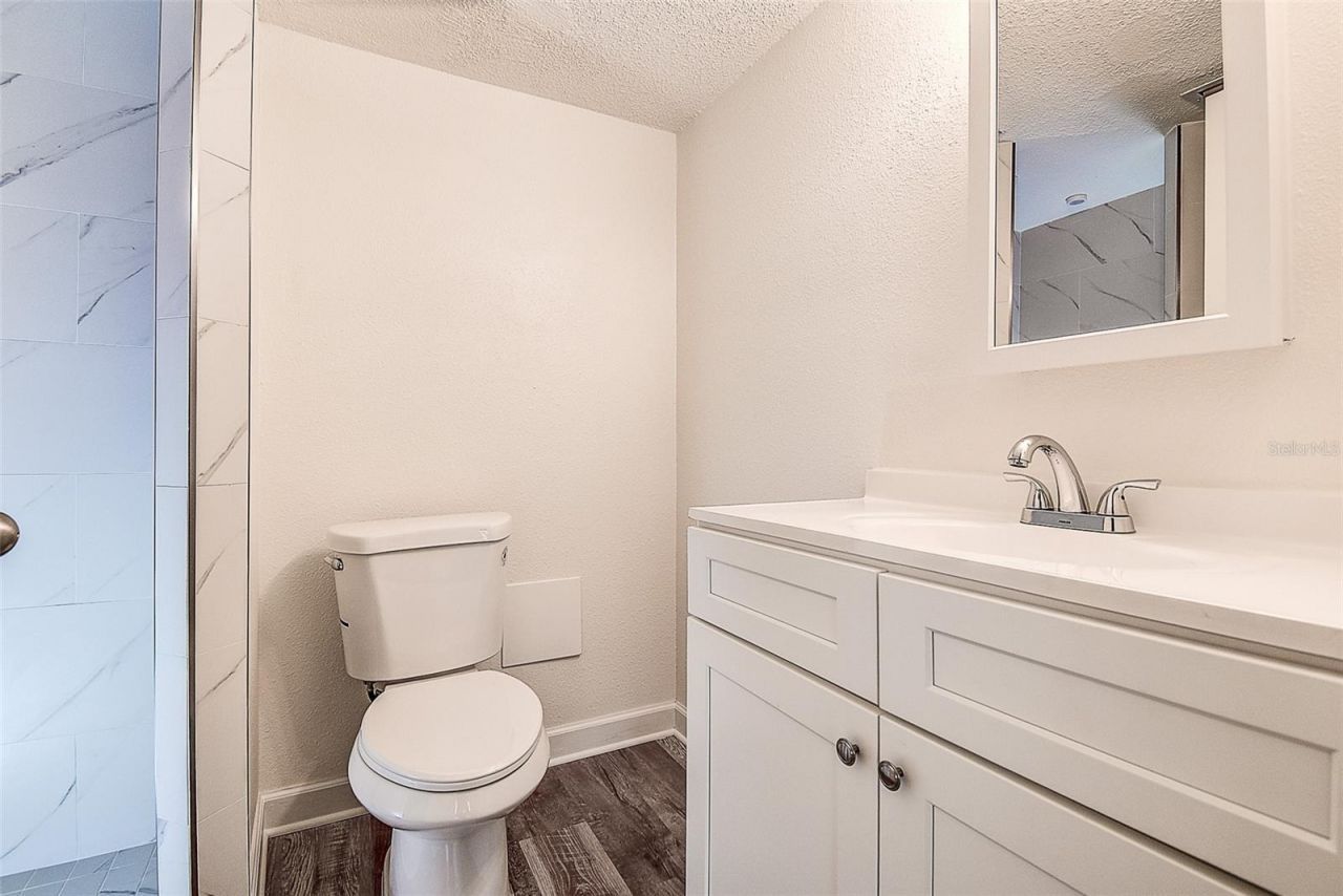 4435 1st Street Ne, Unit 111, Saint Petersburg, FL 33703 Photo