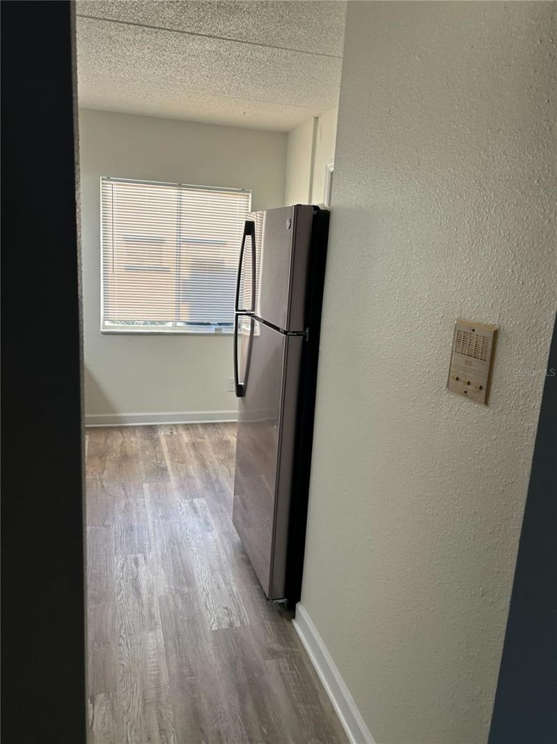 4435 1st Street Ne, Unit 111, Saint Petersburg, FL 33703 Photo