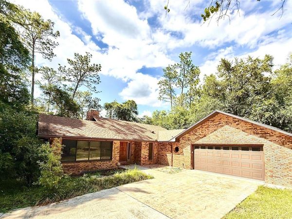 1325 S SPRING GARDEN AVENUE, DELAND, FL 32720