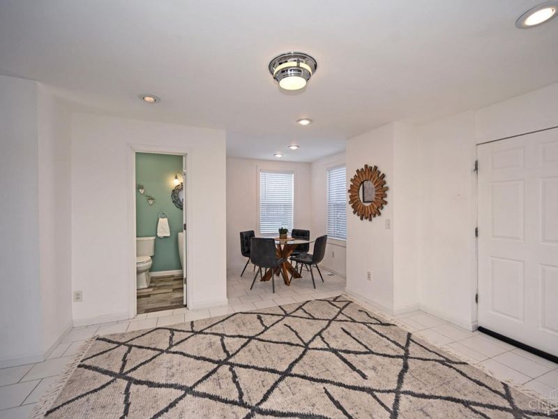 3370 Woodford Road, Cincinnati, OH 45213 Photo 15