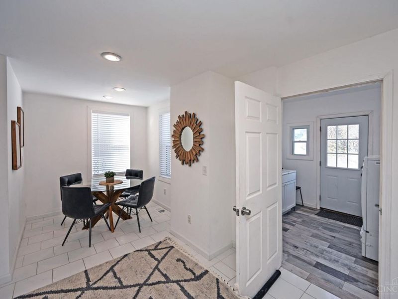 3370 Woodford Road, Cincinnati, OH 45213 Photo 17