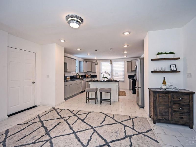 3370 Woodford Road, Cincinnati, OH 45213 Photo 7