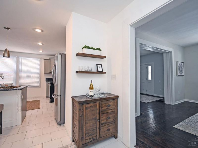 3370 Woodford Road, Cincinnati, OH 45213 Photo 8