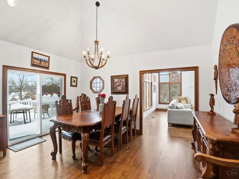 6040 Countrymeadow Lane, Green Township, OH 45233 Photo 12