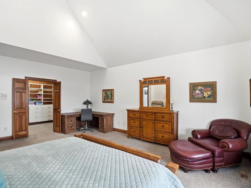 6040 Countrymeadow Lane, Green Township, OH 45233 Photo 18