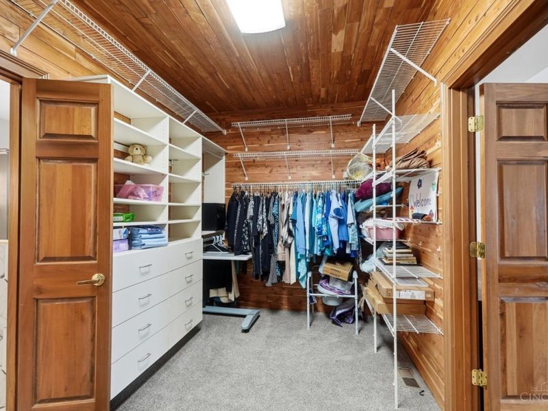 6040 Countrymeadow Lane, Green Township, OH 45233 Photo 21