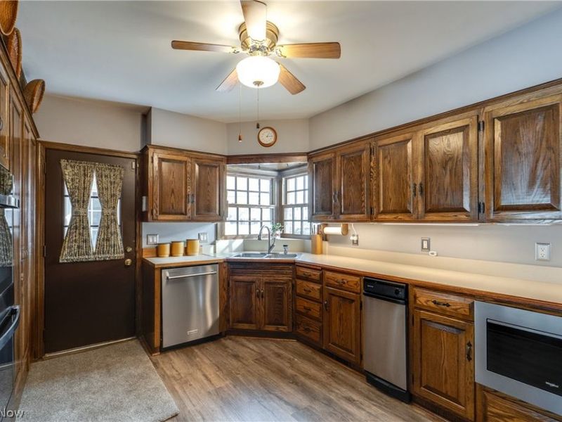 201 E 12th Street, Dover, OH 44622 Photo 21