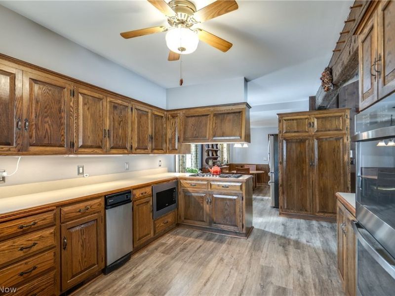 201 E 12th Street, Dover, OH 44622 Photo 22