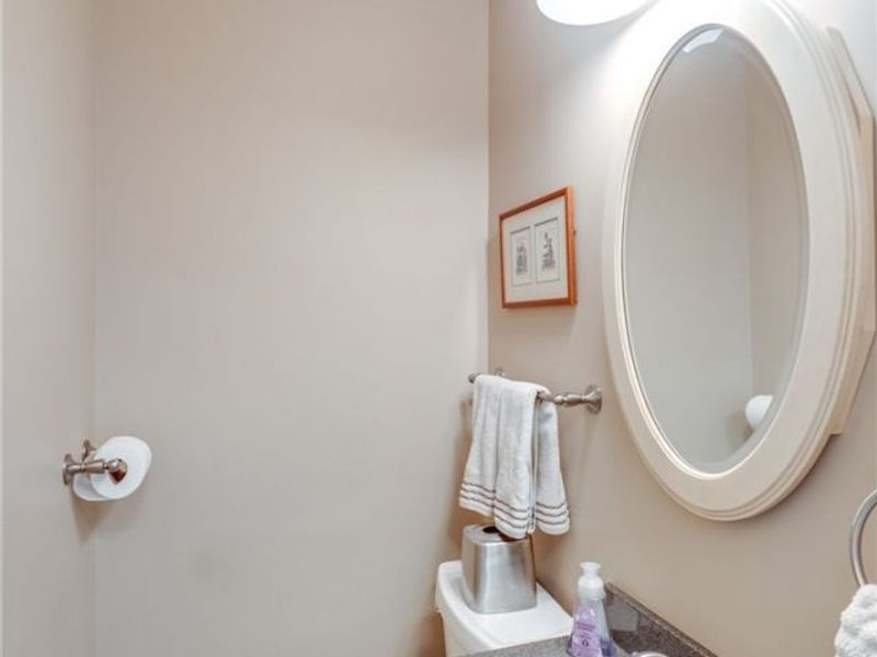 201 E 12th Street, Dover, OH 44622 Photo 29