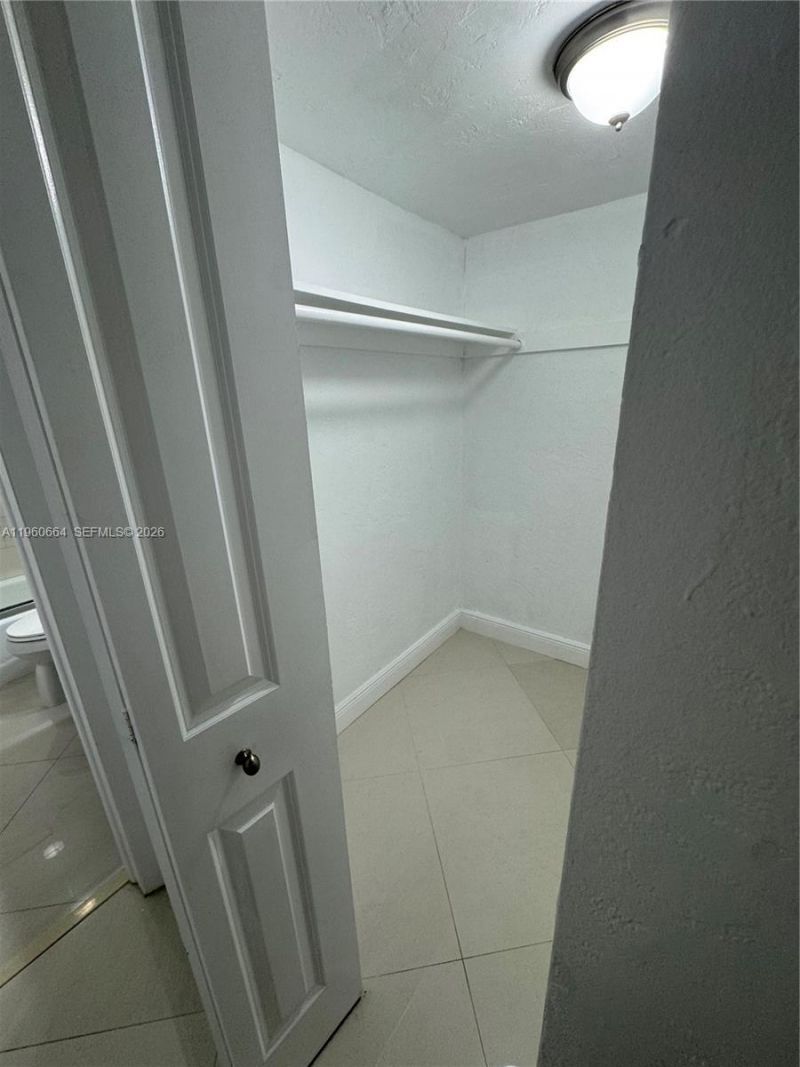 1205 Mariposa Ave , Unit 210, Coral Gables, FL 33146 Photo