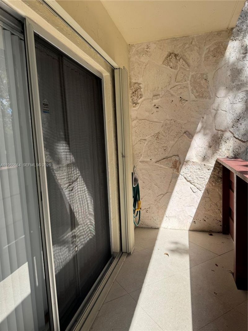 1205 Mariposa Ave , Unit 210, Coral Gables, FL 33146 Photo