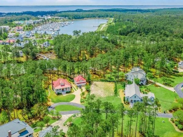 32 Quidley Cove, Oriental, NC 28571