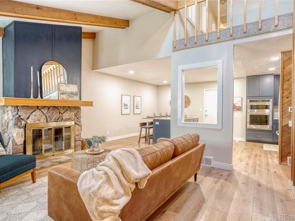 1063 W Powers Avenue, Littleton, CO 80120