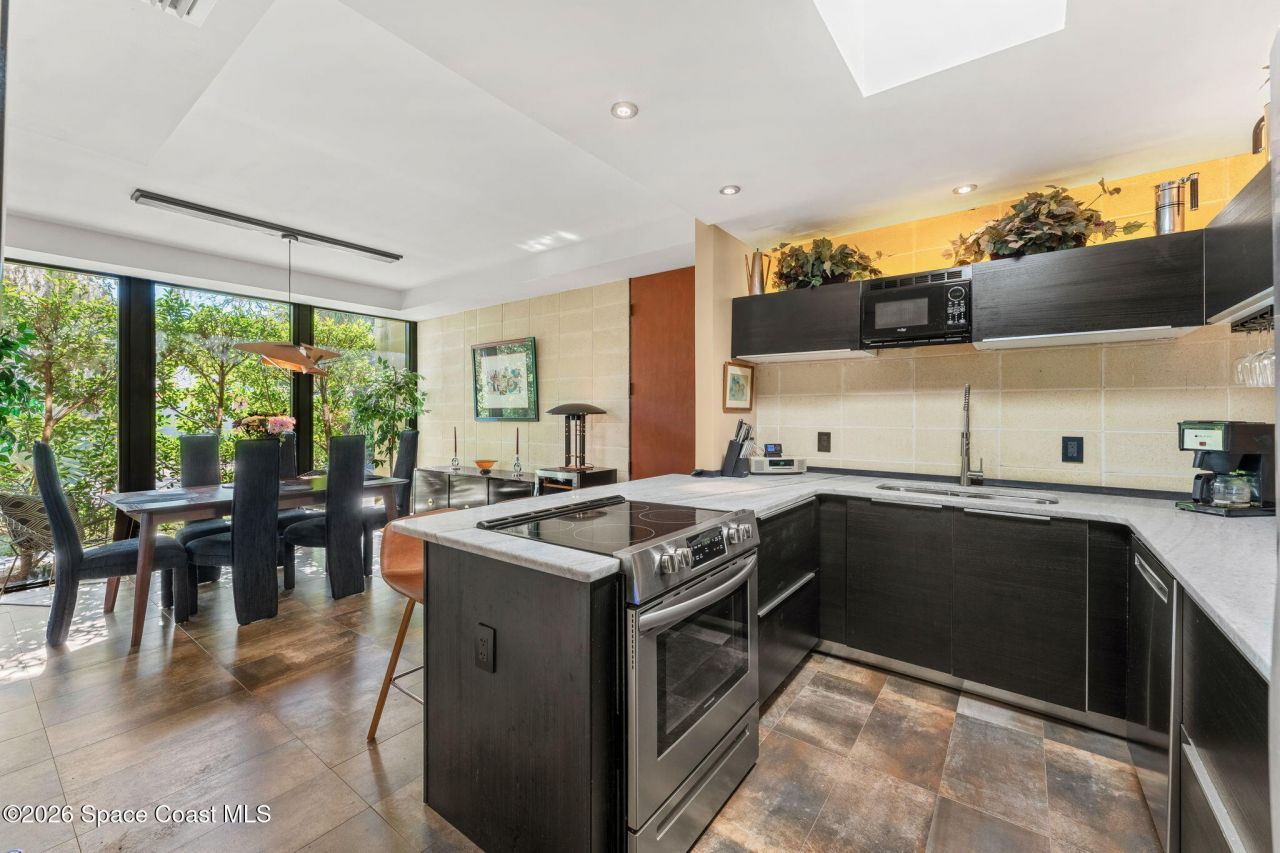 548 Old Oak Street, Melbourne, FL 32904 Photo