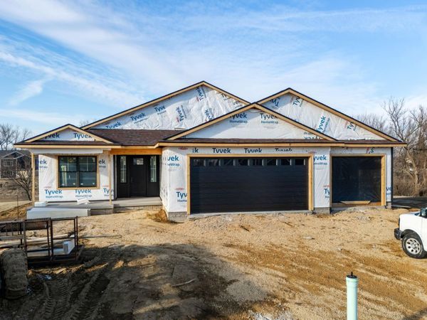 18116 271st Street, Long Grove, IA 52756