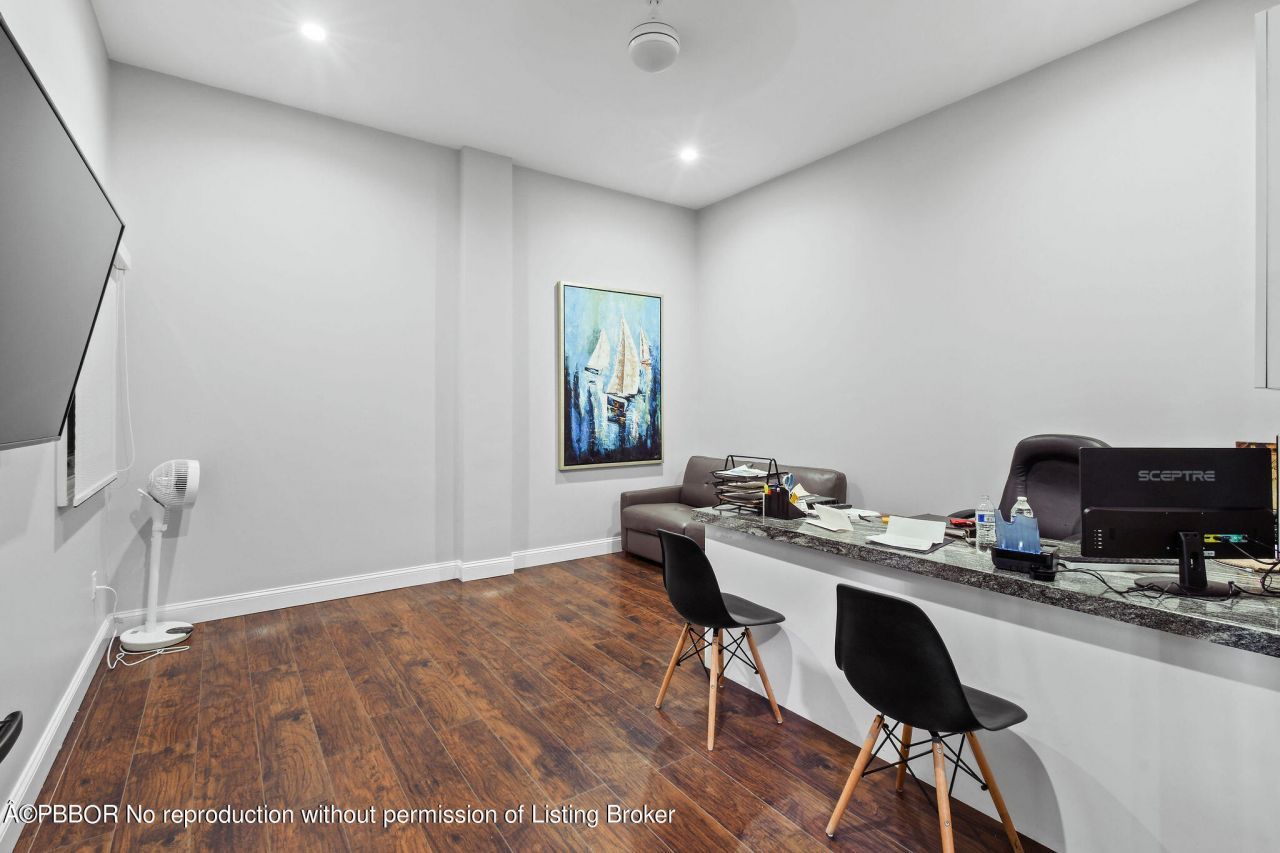 5401 N Haverhill Road, Unit 126, West Palm Beach, FL 33407 Photo