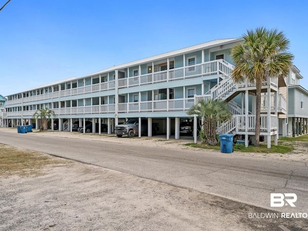 105 E 4th Street, Unit 12, Gulf Shores, AL 36542