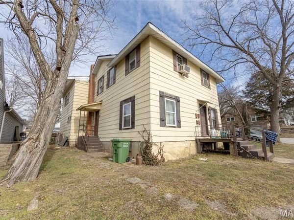 711 E 10th Street, Rolla, MO 65401