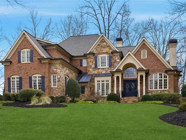 135 Foxhollow Trail, Alpharetta, GA 30004