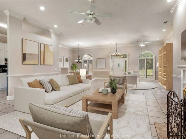 16760 N River Shores Road, Northport, AL 35475
