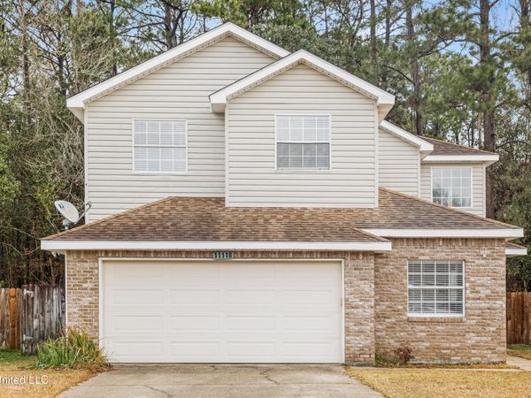 11118 Oakcrest Drive, D'Iberville, MS 39540