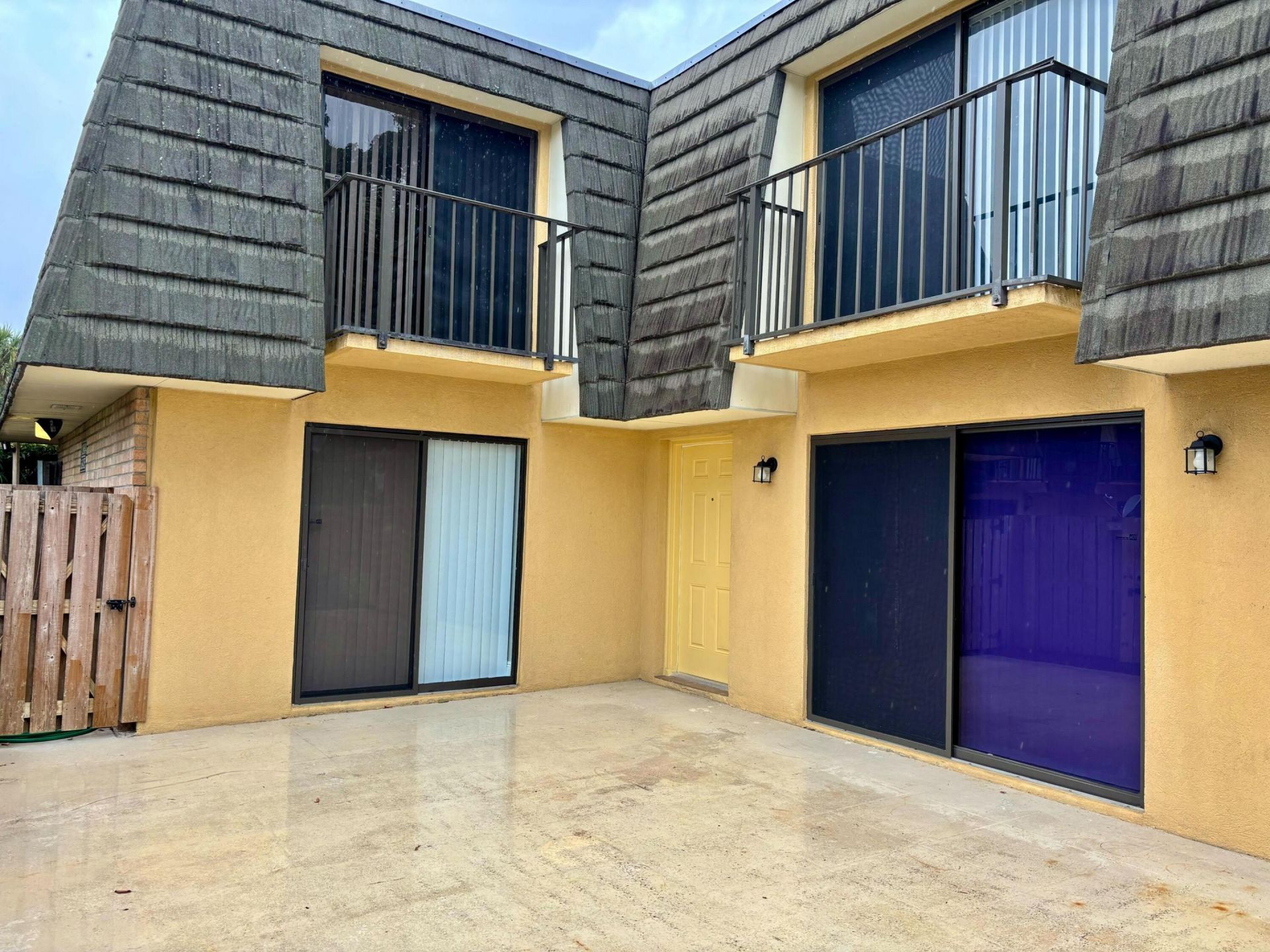 2435 24th Way, West Palm Beach, FL 33407 Photo